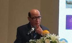 الموت يغيب الشاعر المصري أحمد عنتر مصطفى